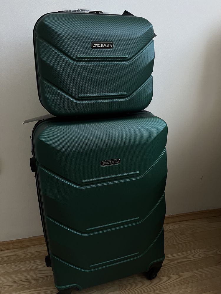 Walizka torba + kosmetyczna kuferek bagaż podręczny kabinowy wizzair