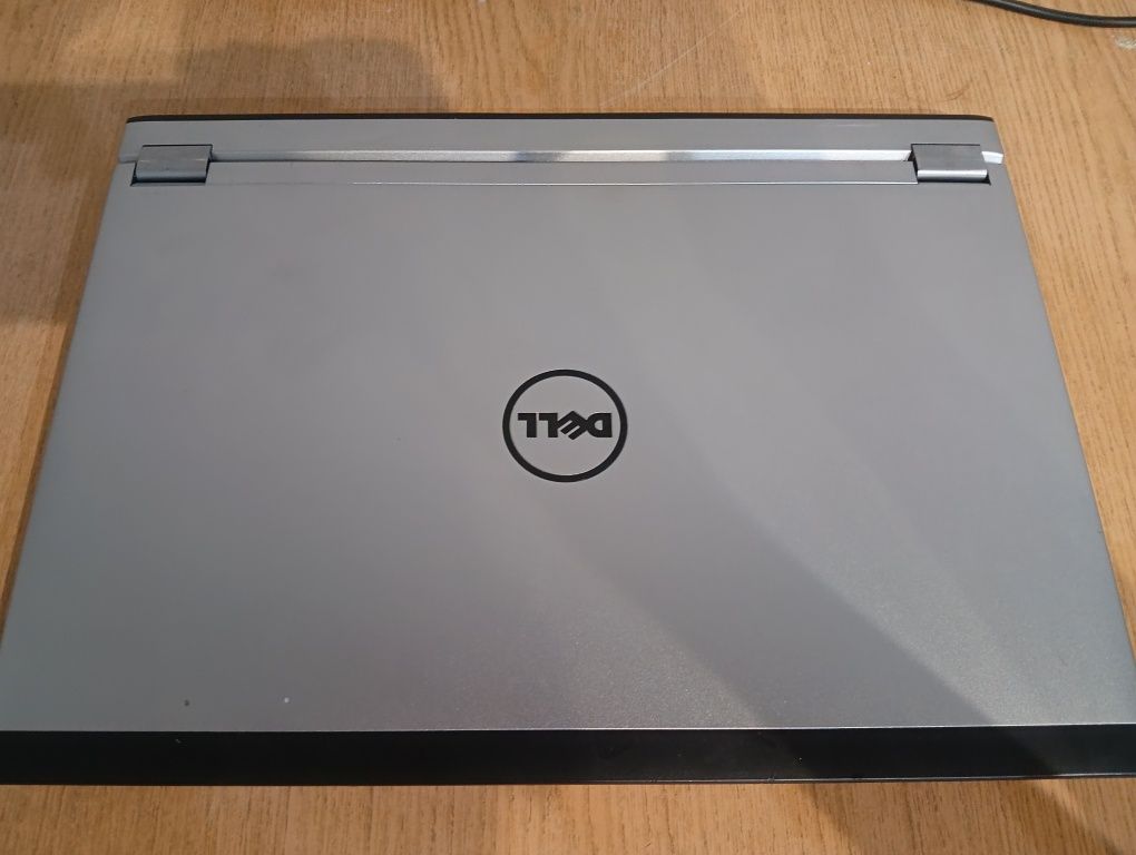 Laptop Dell vostro win10pro