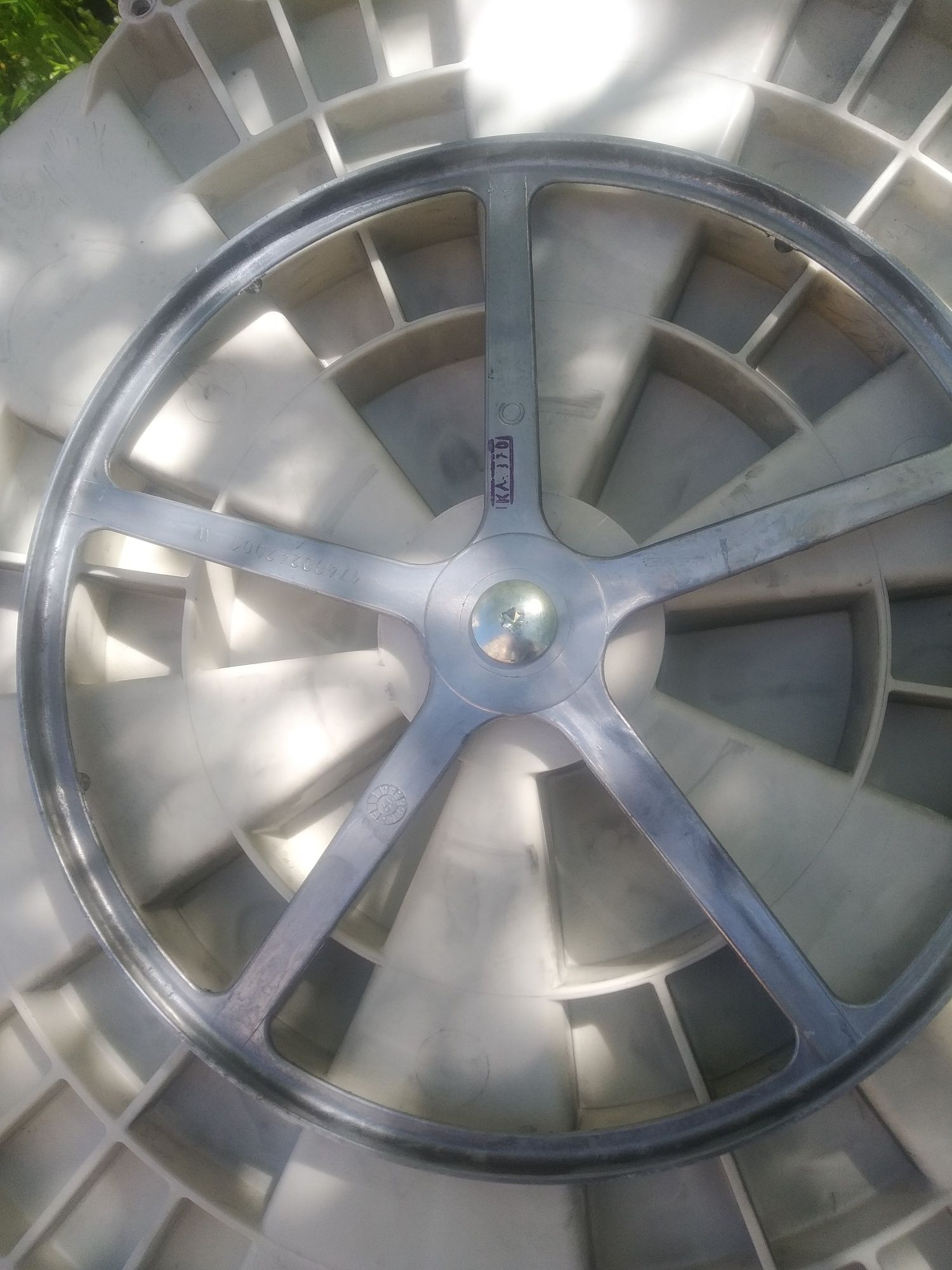 Бак з барабаном indesit e2sc2160w