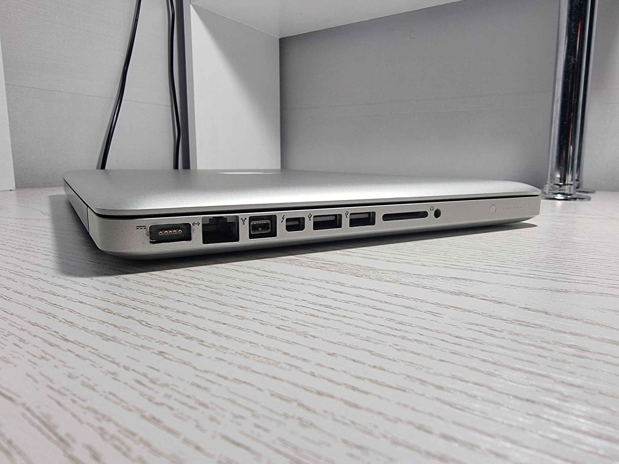 ІДЕАЛ Apple macbooК pro 13" a1278  early 2011