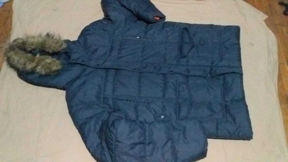 Куртка чоловіча на синтепоні-зима-Nirvana-4XL;Nike-нова-XXXL/60