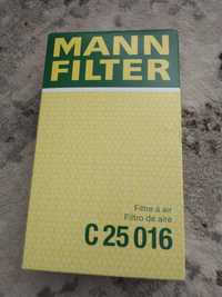 Filtr powietrza Mann-Filter C25 016 Kia/Hyundai