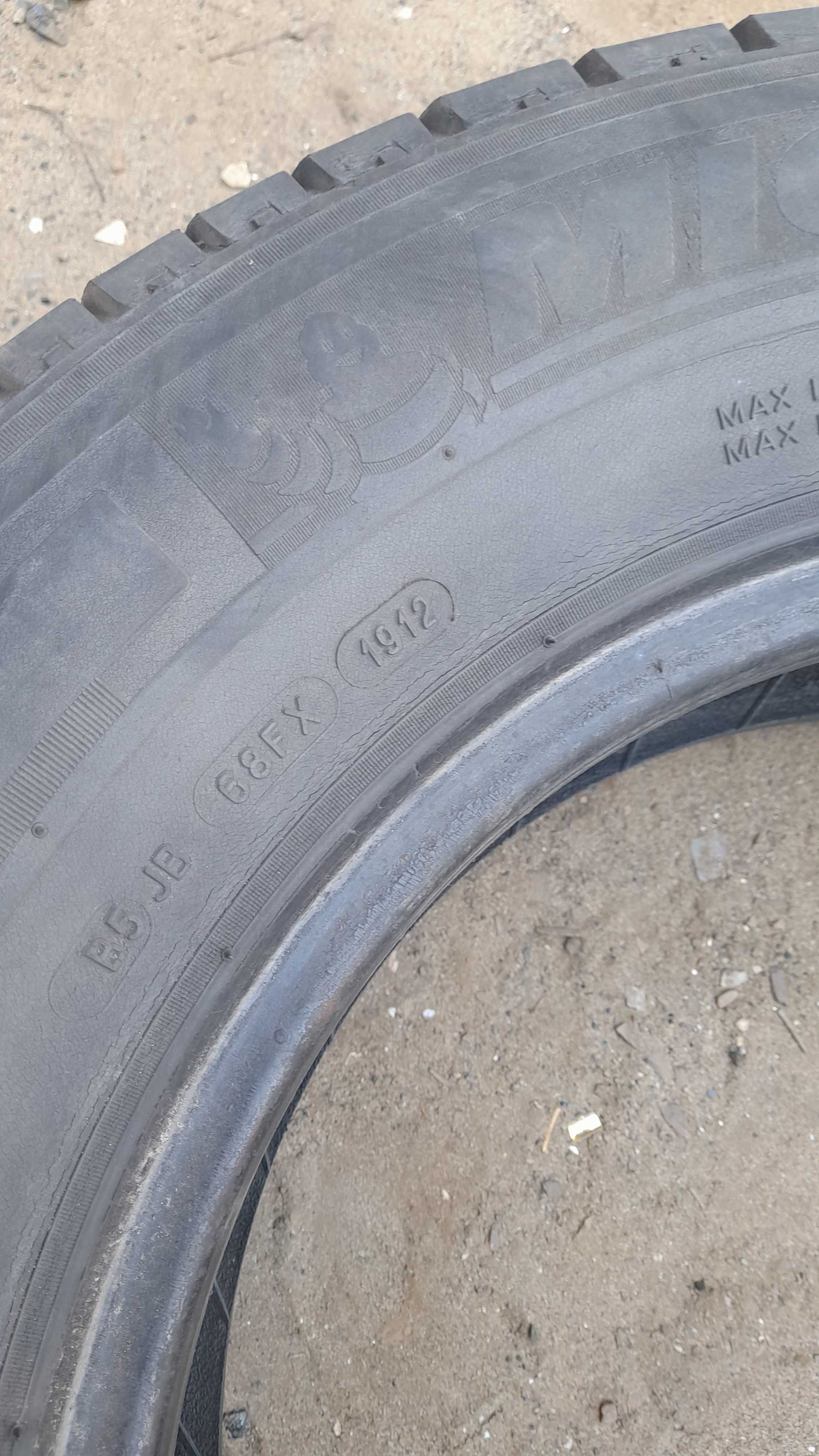 Michelin Agilis R16C