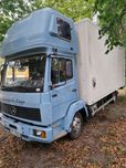 Mercedes specjalny kempingowy