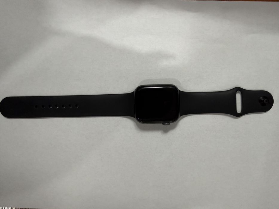Продам Aplle watch 5 серія 44 мм
