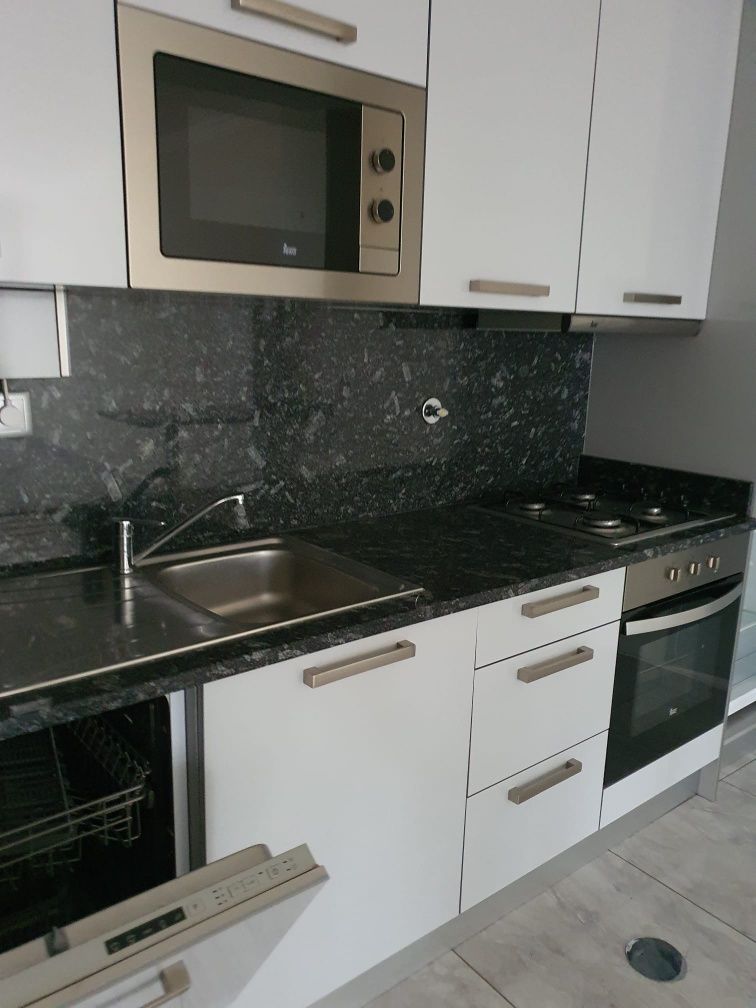 Aluga-se apartamento T1