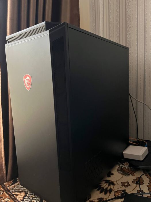 Ігровий компʼютер в зборі Ryzen 5, B450, RX570 8GB, 16RAM + монітор