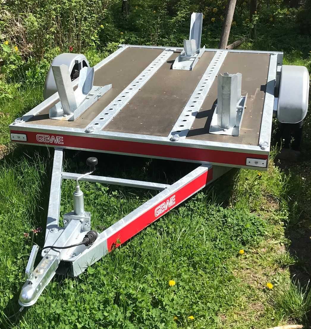 Wynajem przyczepy 3 motocyklowej GEWE 750 kg pasy