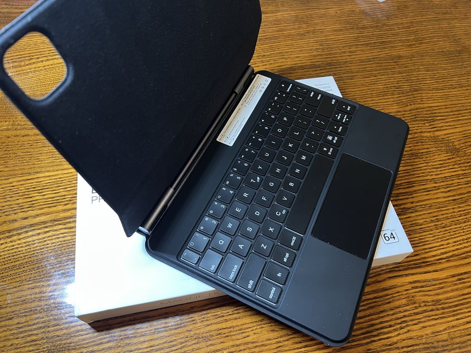 Magnetic Touchpad BT Keyboard HOCO