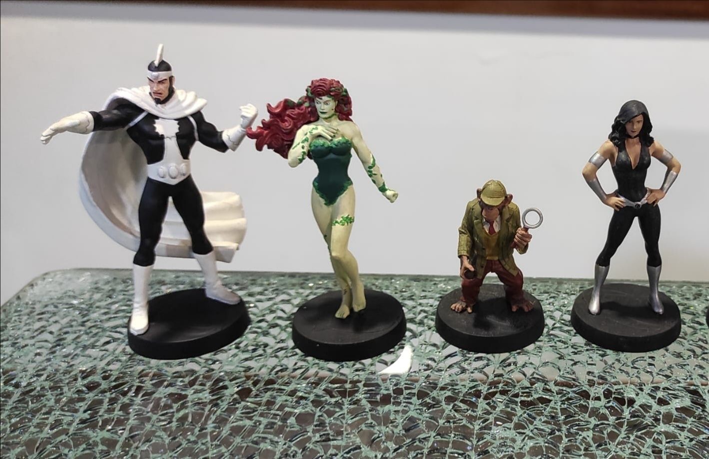 Miniaturas de chumbo dc marvel eaglemoss planeta deagostini