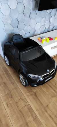 Auto  BMW X6M na akumulator dla dzieci