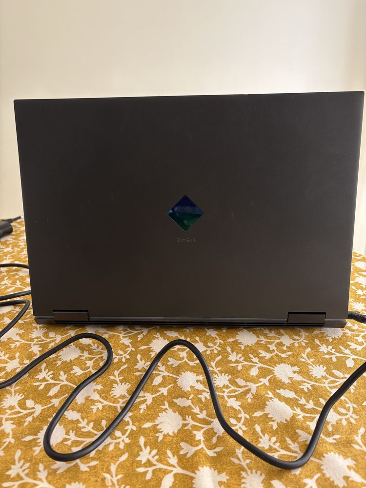 Vendo PC OMEN em bom estado