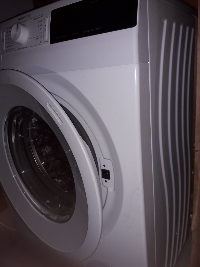 Пральна машина Gorenje з баком для води стиральная машинка WE60S2/IRV