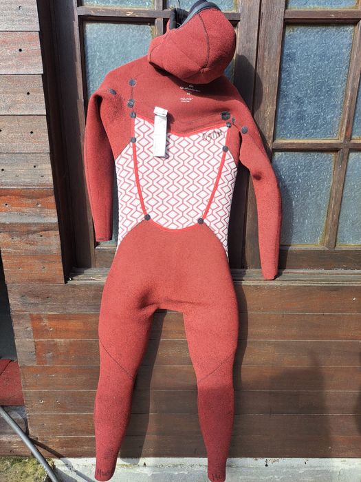 Quiksilver 6/5/4 tamanho M