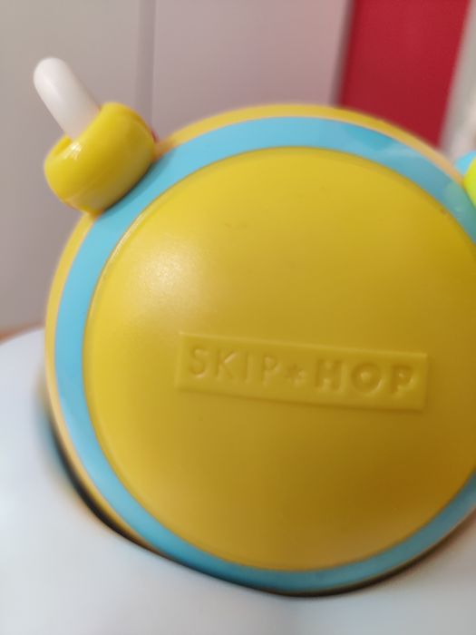 Brinquedo gatinhar, abelha Skip Hop