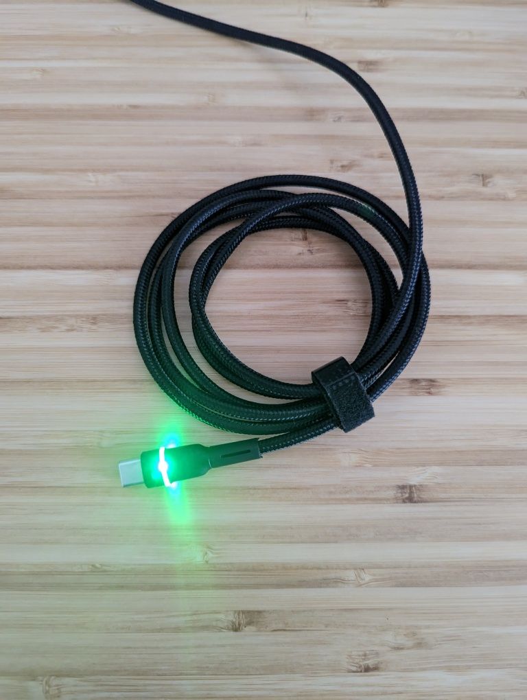 Cabo UBC  USB c (2 metros, led rgb)