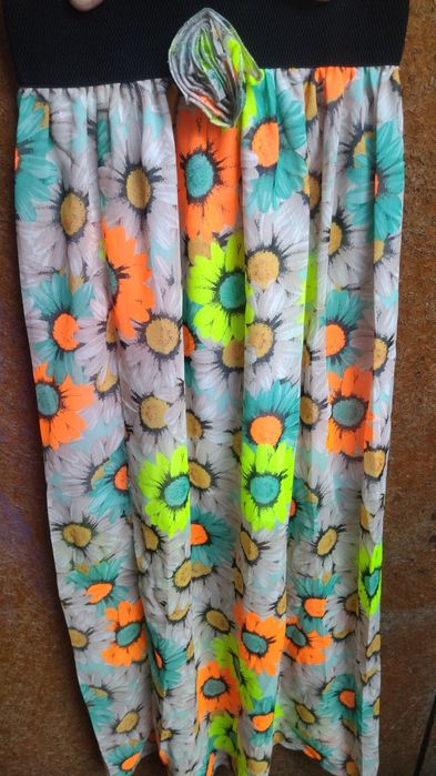 Спідниця, юбка для дівчат, для струнких дівчат.