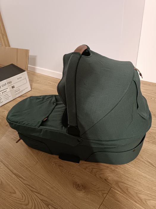 Mutsy Nio z gondola