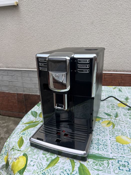 Кофемашина Philips Serias 5000 EP5360/10