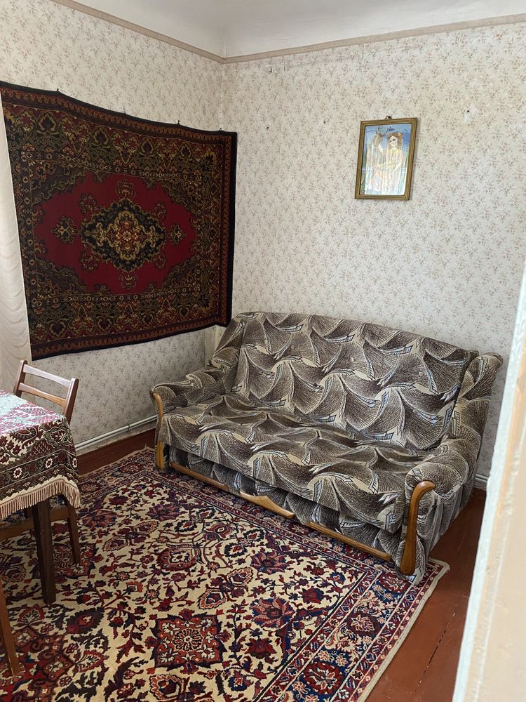 Продам 2кімнатну квартиру в с. Бузова