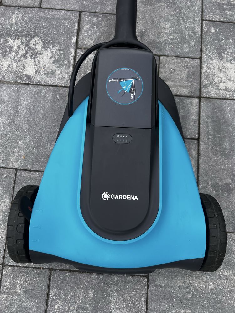 Ręczna kosiarka akumulatorowa Gardena HandyMower - jak nowa!