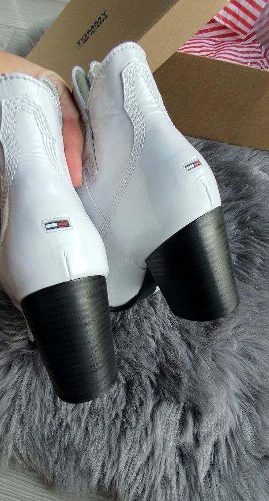 Nowe botki kozaki Tommy Hilfiger Jeans rozmiar 41