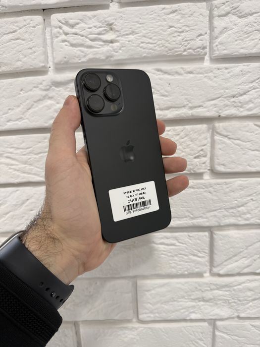 Б/У iPhone 16 Pro Max 256GB Black Titanium