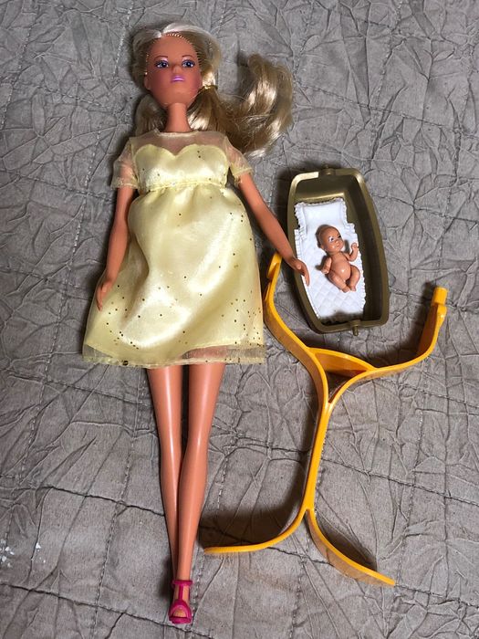 Барбі вагітна оригінал