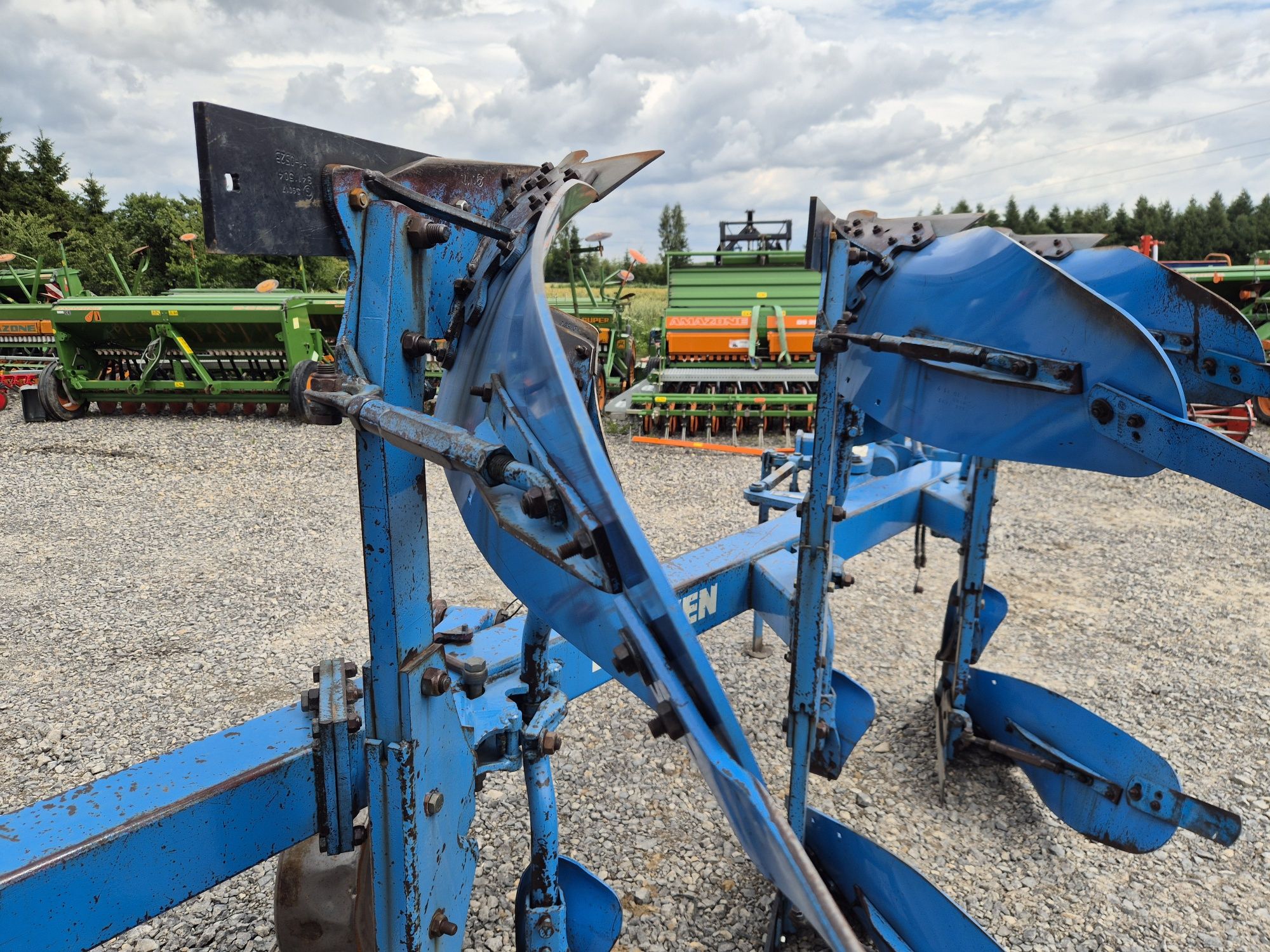 Plug lemken opal 140 4 skiby 110 lekki 3+1 Przedpłużki