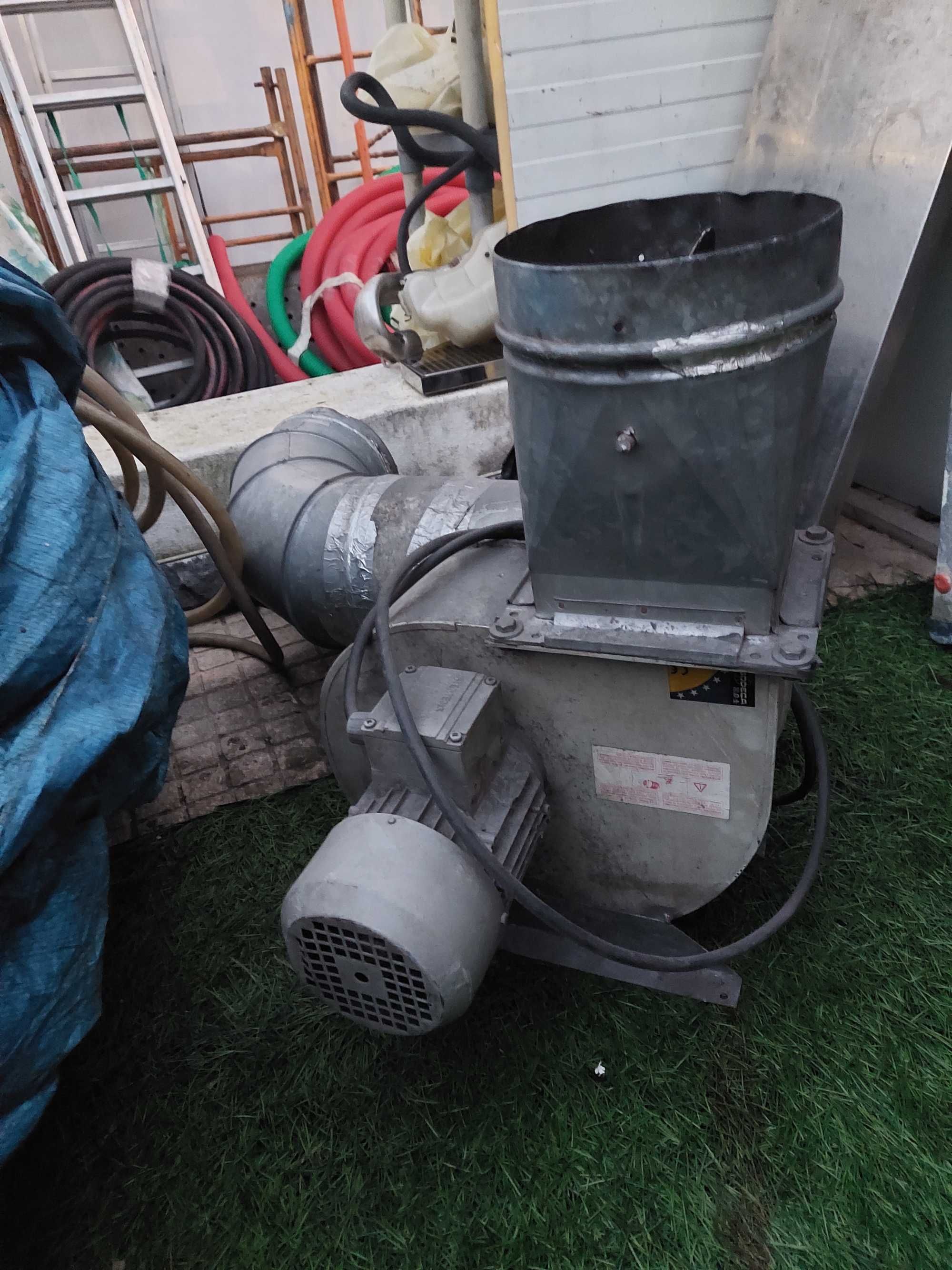 ventilador para casa trabalho restaurante  etc