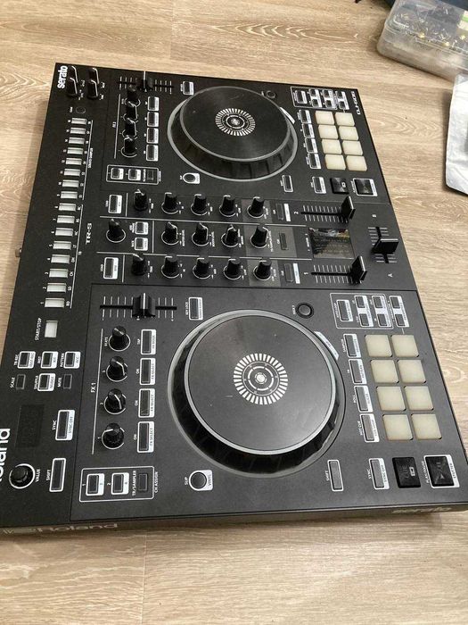 Roland DJ-505 Serato DJ