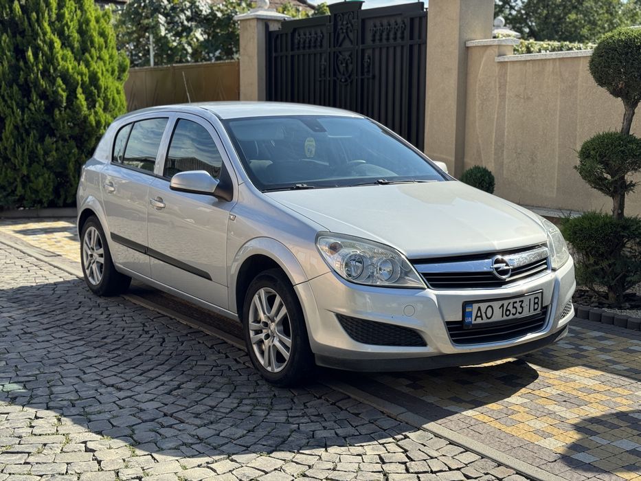 Продаж комфортного авто Opel astra