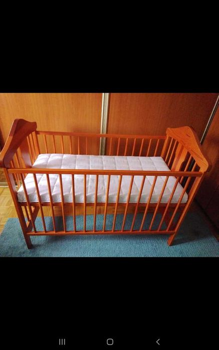 Sprzedam łóżeczko dzieciece