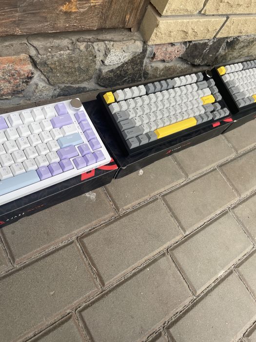 Ajazz ak 820 pro компактна 75% механічна з кирилицею