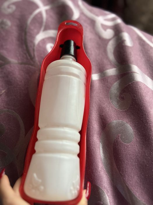 Поїлка для подорожі