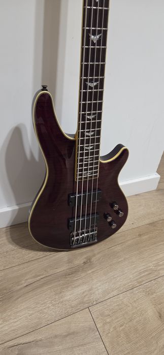Gitara basowa Schecter Omen Extreme 5, Black Cherry