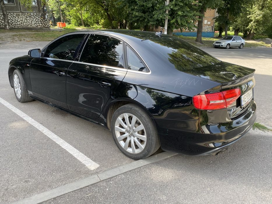 Продам Audi A4 S lain B8 2014 год