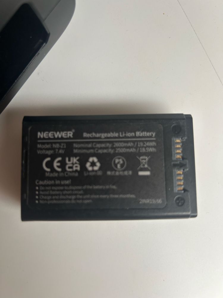 Neewer lampa błyskowa Z2