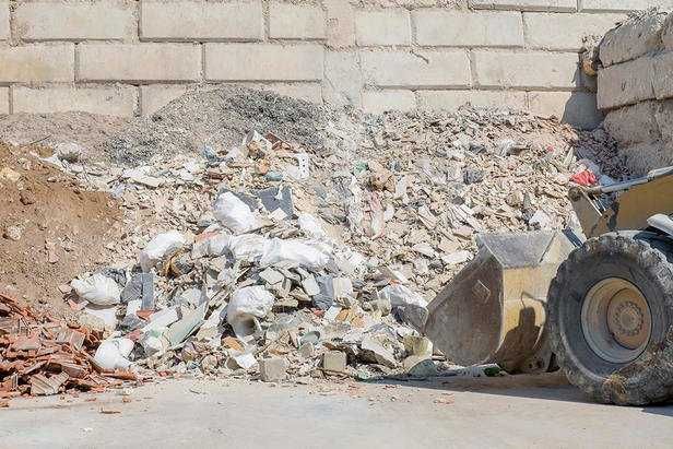 Recolha de entulho e Lixo doméstico com pessoal Qualificado