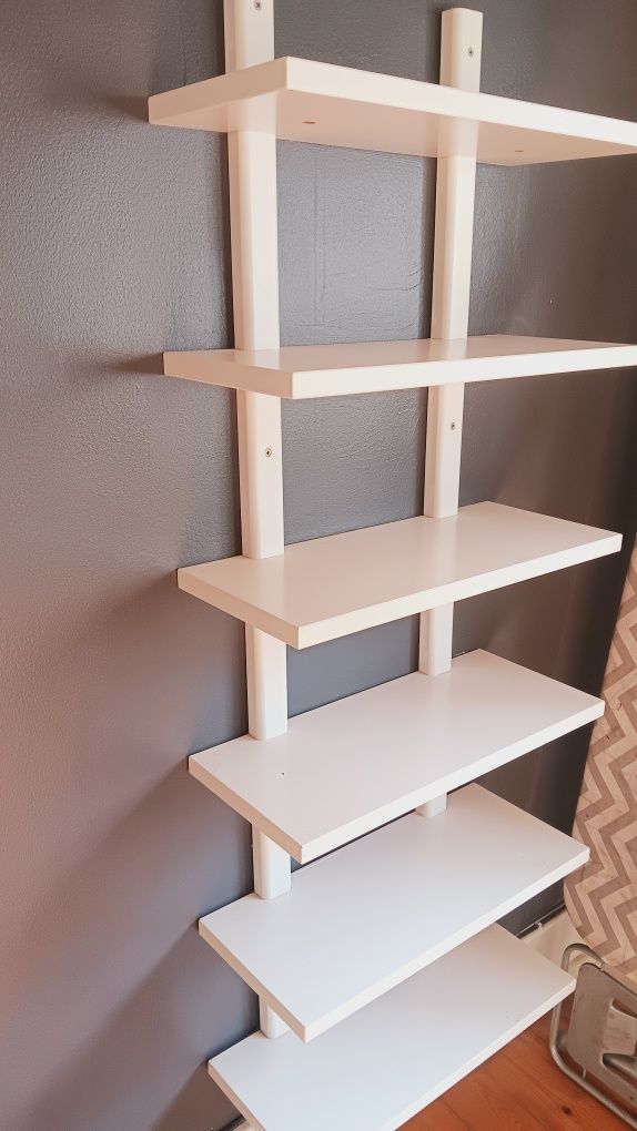 Parteleira de parede Ikea