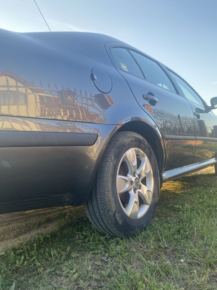 Skoda Octavia 2010r., MPI 1.6
