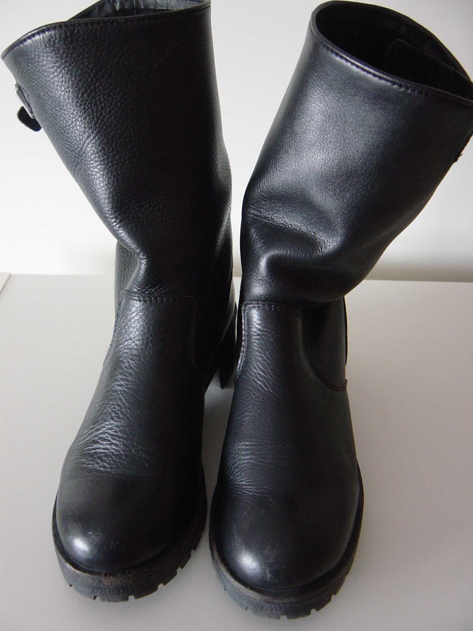 Biker boots pretas 39