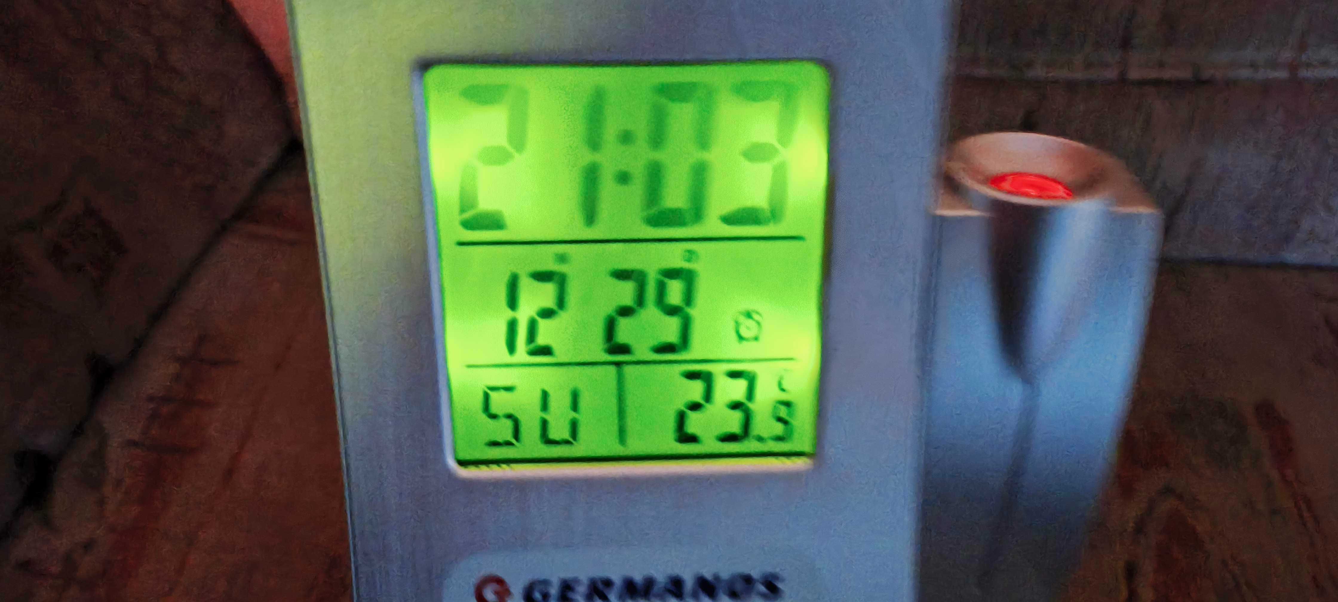 Zegar z rzutnikiem-projekcją, czas, temperatura, data Germanos
