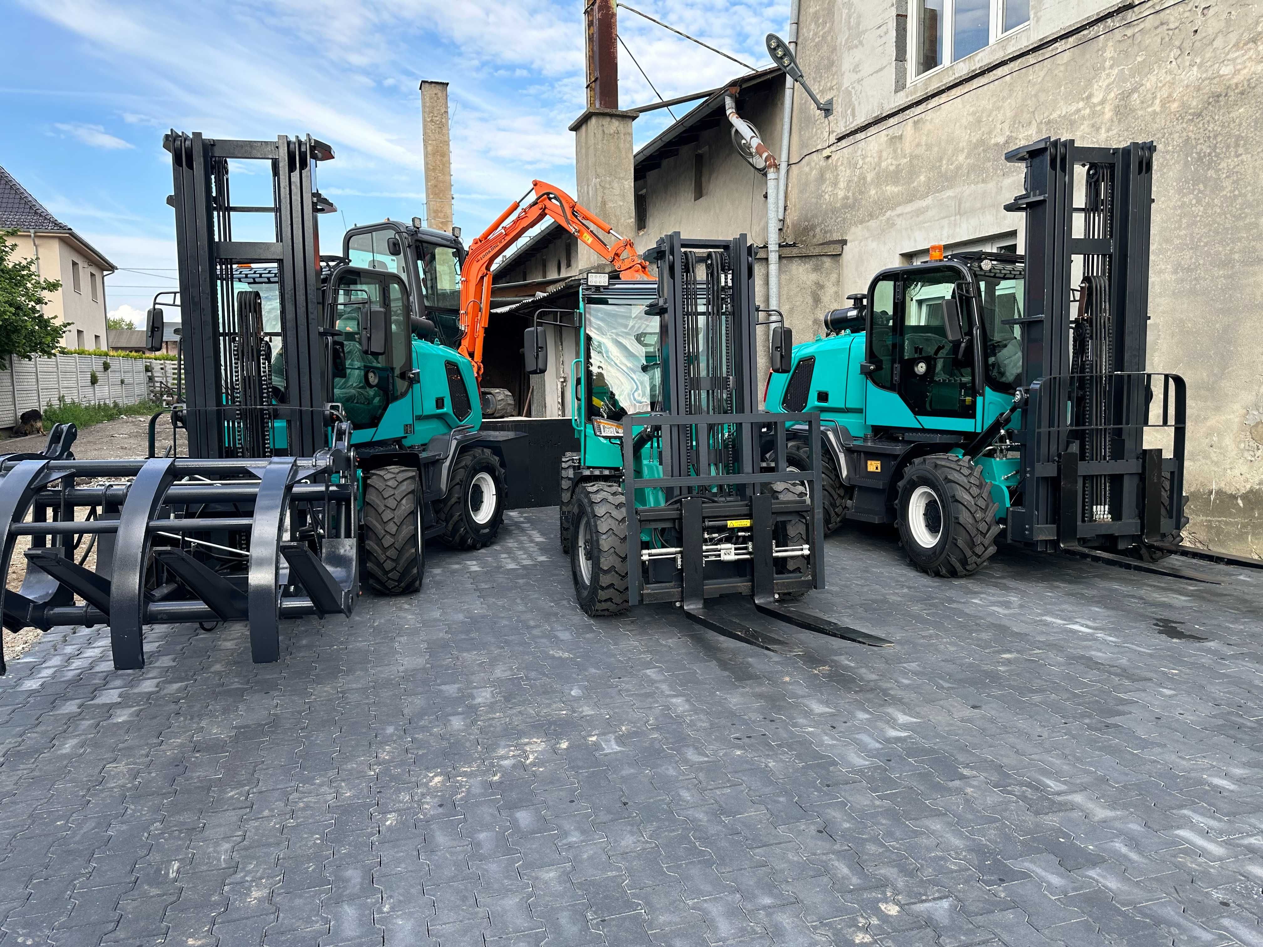 Wózek widłowy przegubowy terenowy 3,5t widlak 4x4