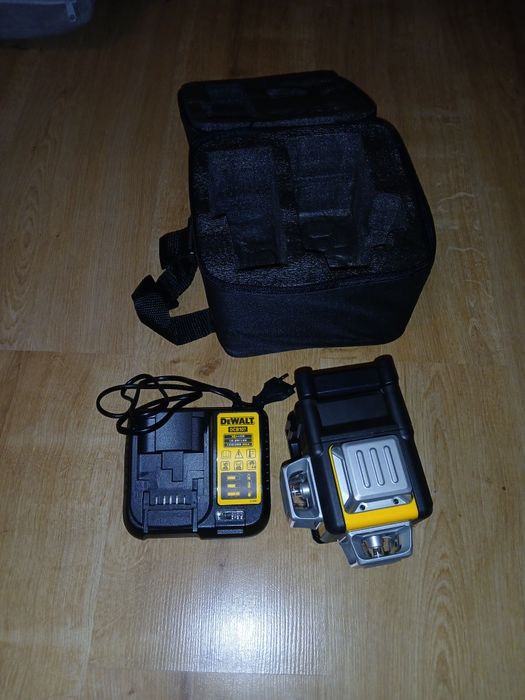 Laser krzyżowy Dewalt
