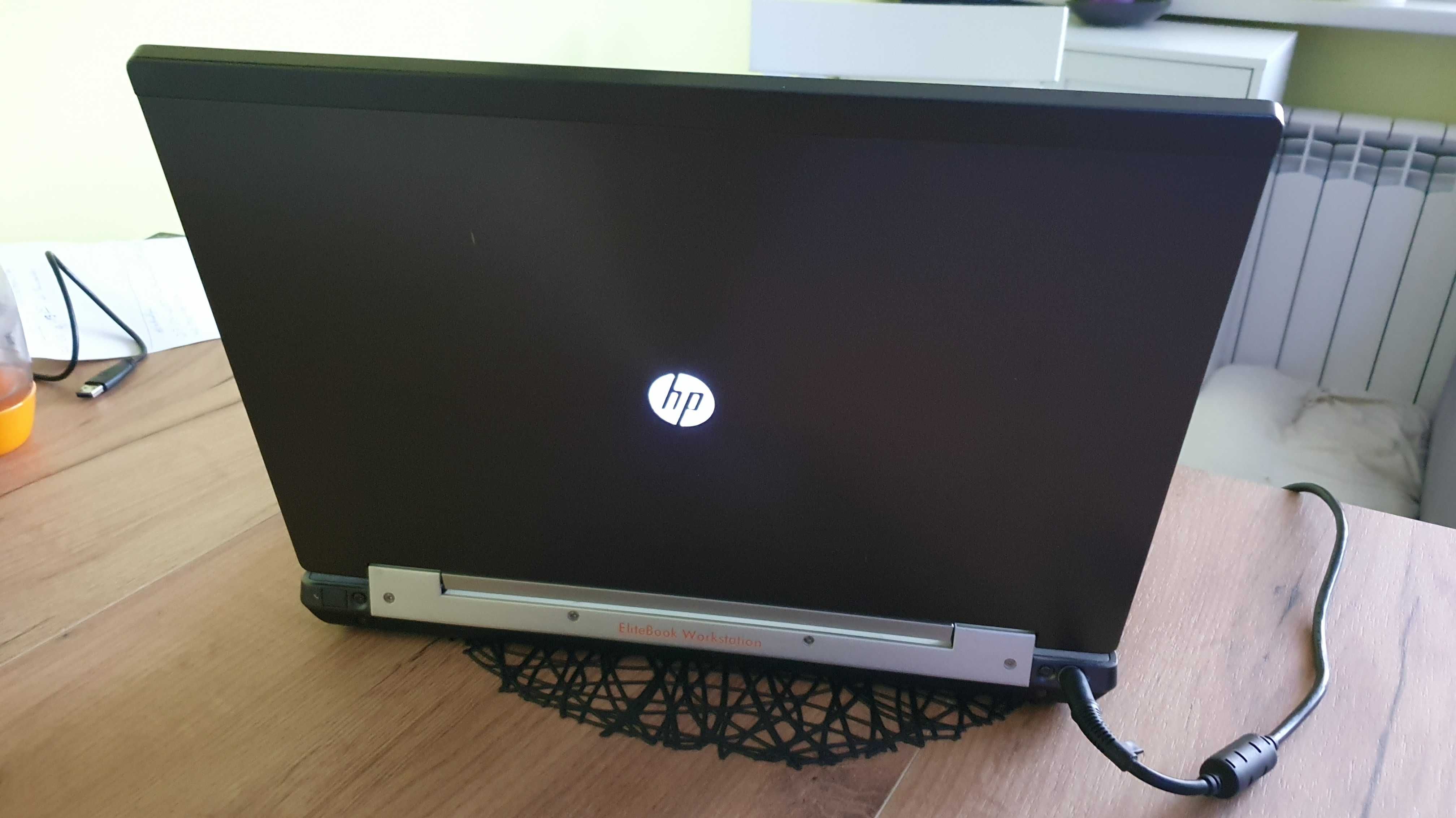 Laptop HP EliteBook 8570w potężna maszyna obliczeniowa