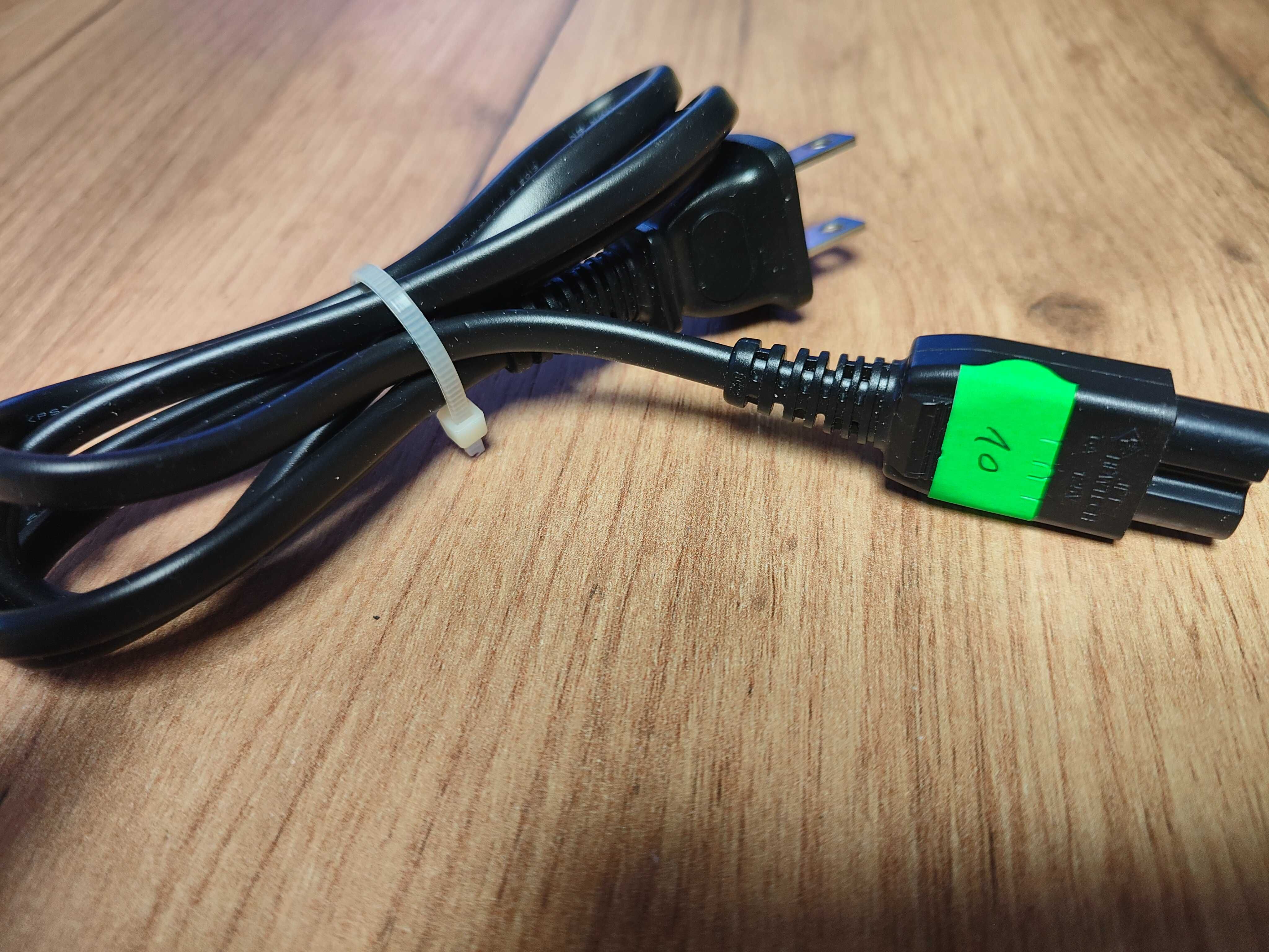 Kabel zasilający, wtyczka ósemka, wyjście amerykańskie