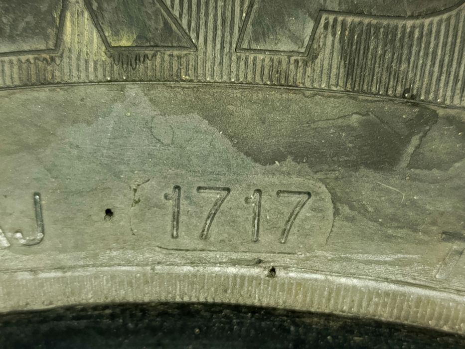 155/70/13 Opona z przyczepki