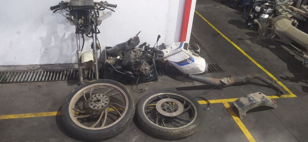 Peças Yamaha RZ 125