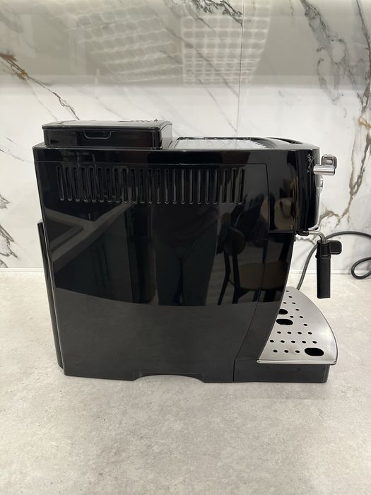 Ekspres do kawy Delonghi Magnifica S